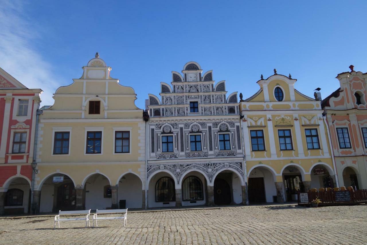 Penzion Pansky Dvur Тельч Екстер'єр фото